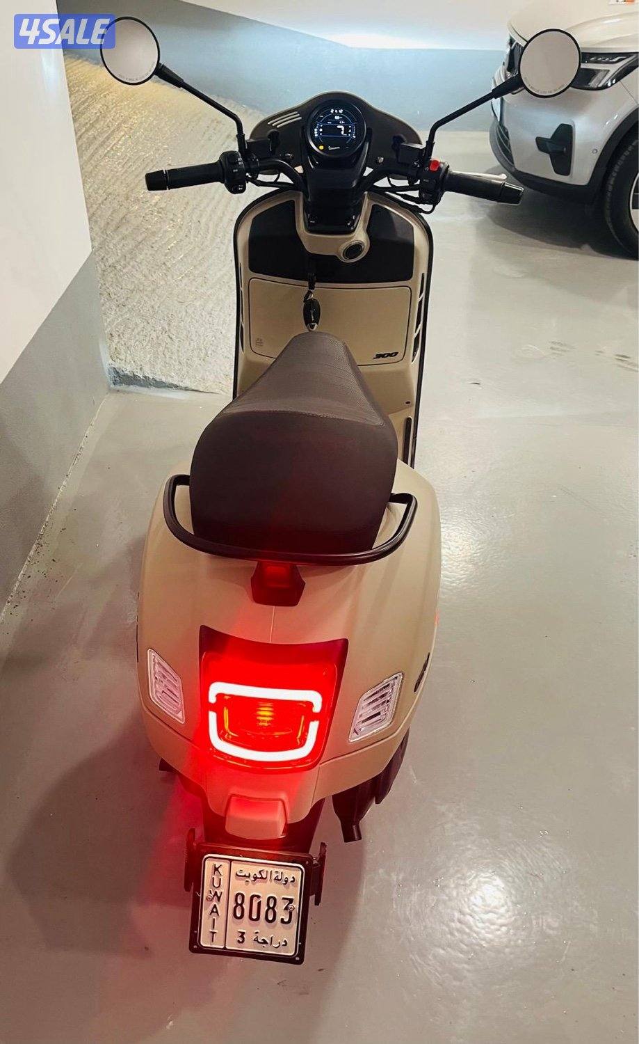 فيسبا GTV300 موديل 2024 اصفار3