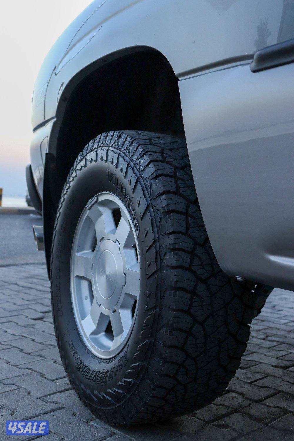 جمس ٢٠٠٦ قير عادي أساس سييرا مخصّر13