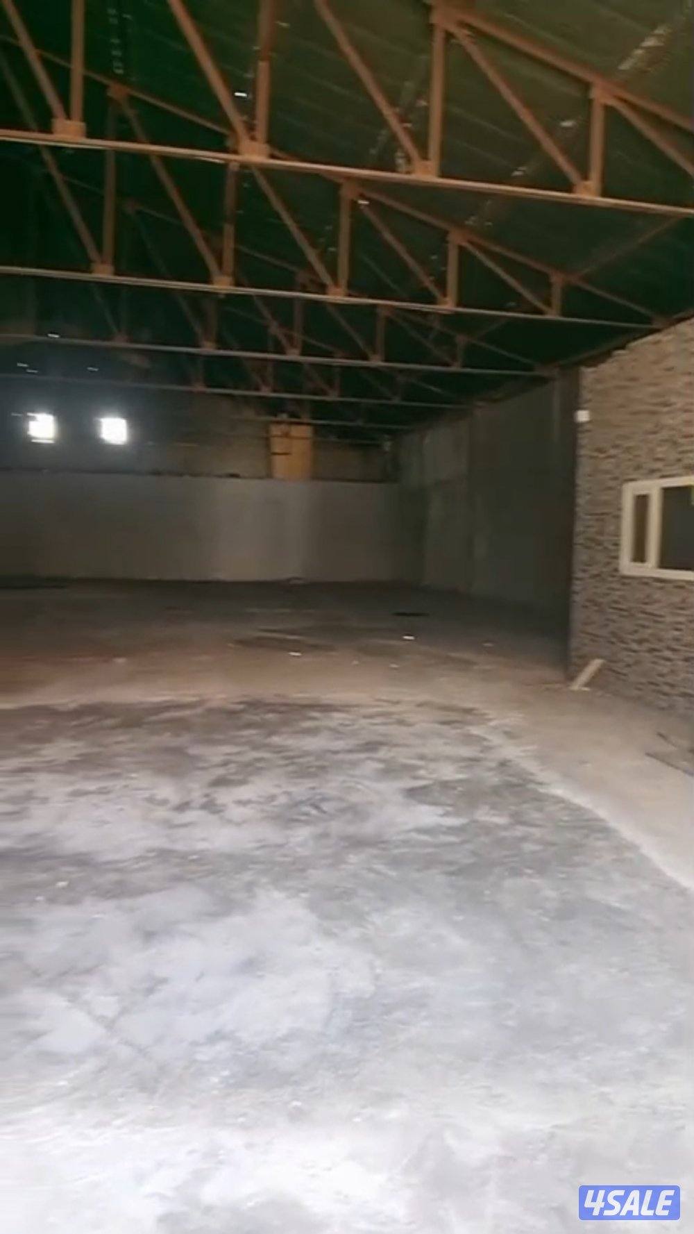 للايجار بالشويخ مخزن ١٠٠٠متر ارضي2