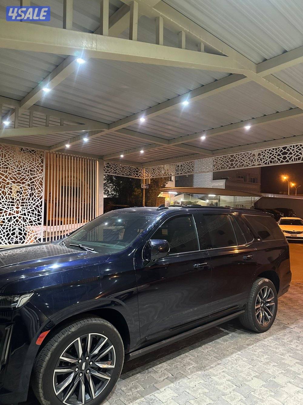 للبيع سكاليد كاديلاك 20210