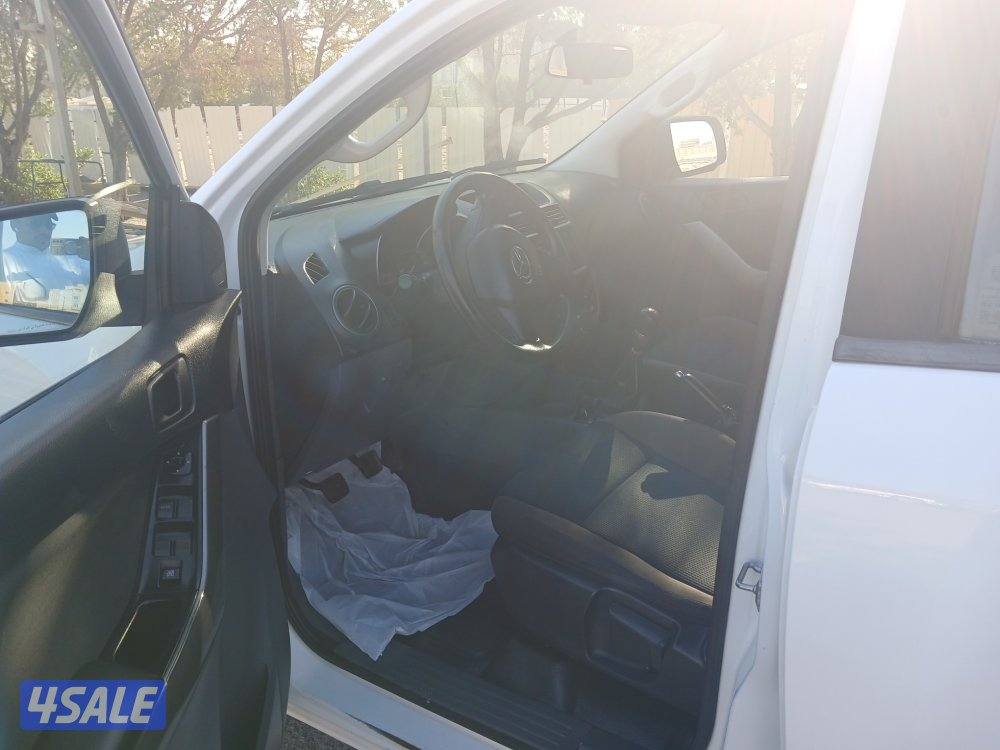 وانيت _مازدا_20205