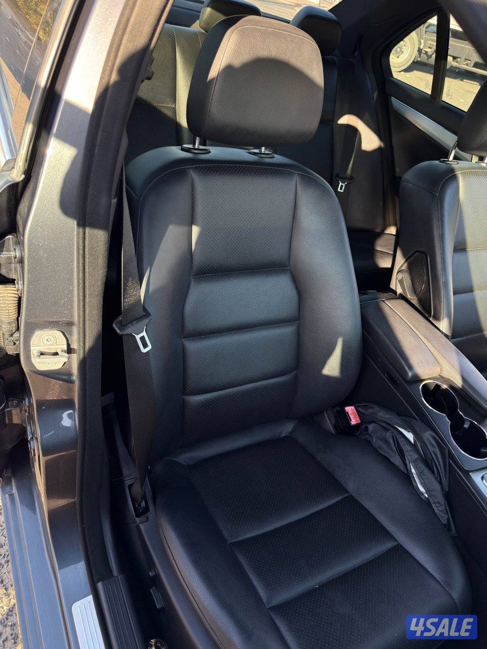 مرسيدس 2009 - C30010