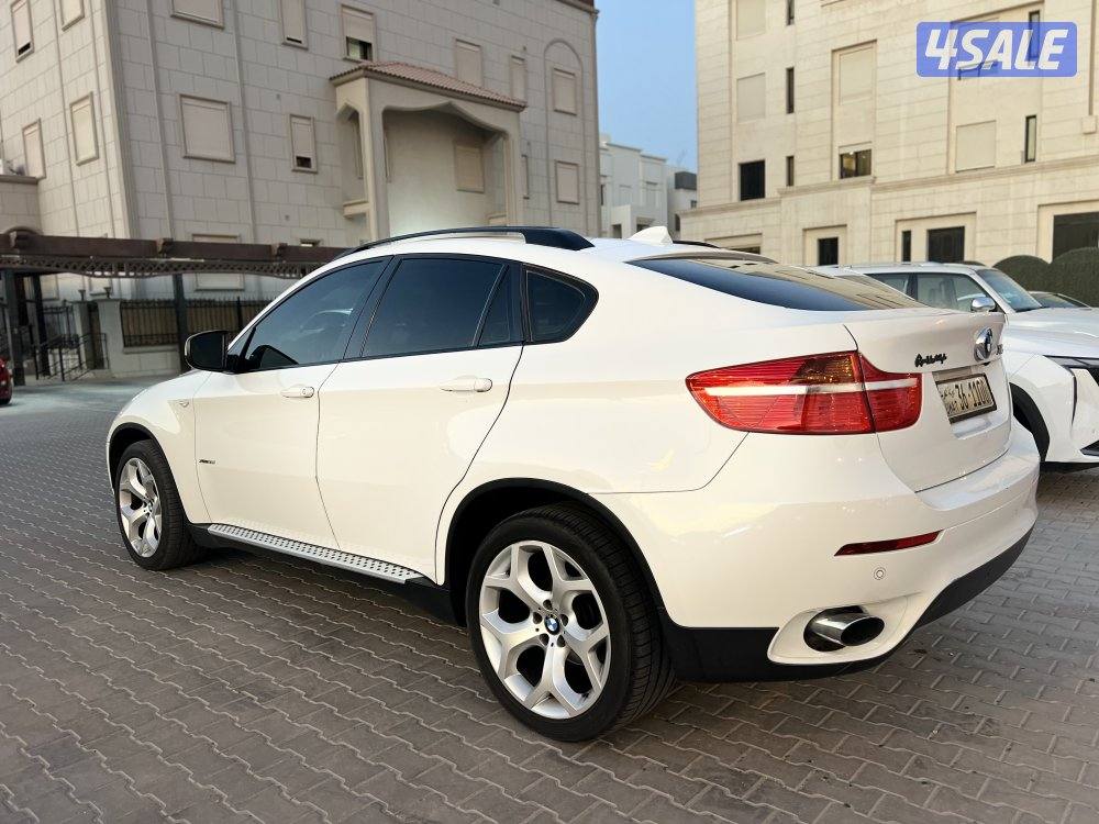 للبيع BMW X6 موديل 2009 أبيض من داخل تان صبغ الوكاله0