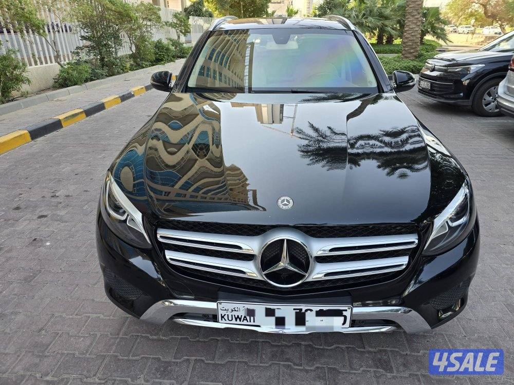 مرسيدس GLC 4 MATIC موديل 2019 صبغ الوكاله4