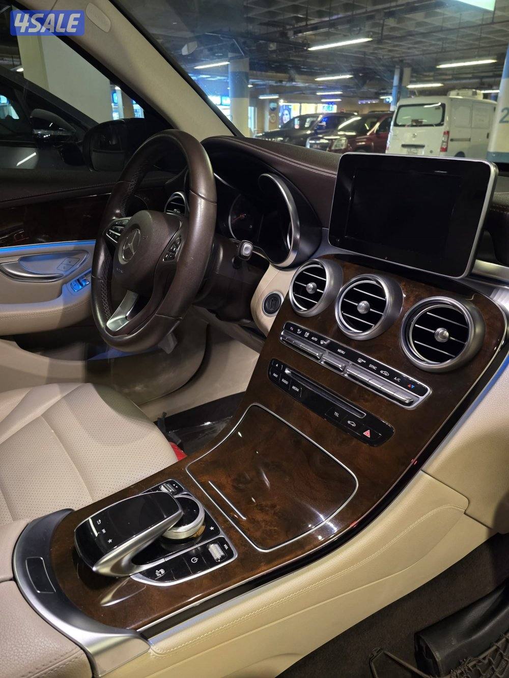 مرسيدس GLC 4 MATIC موديل 2019 صبغ الوكاله14