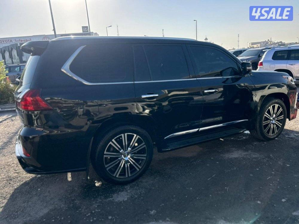 لكزس LX570 درجة اولى2