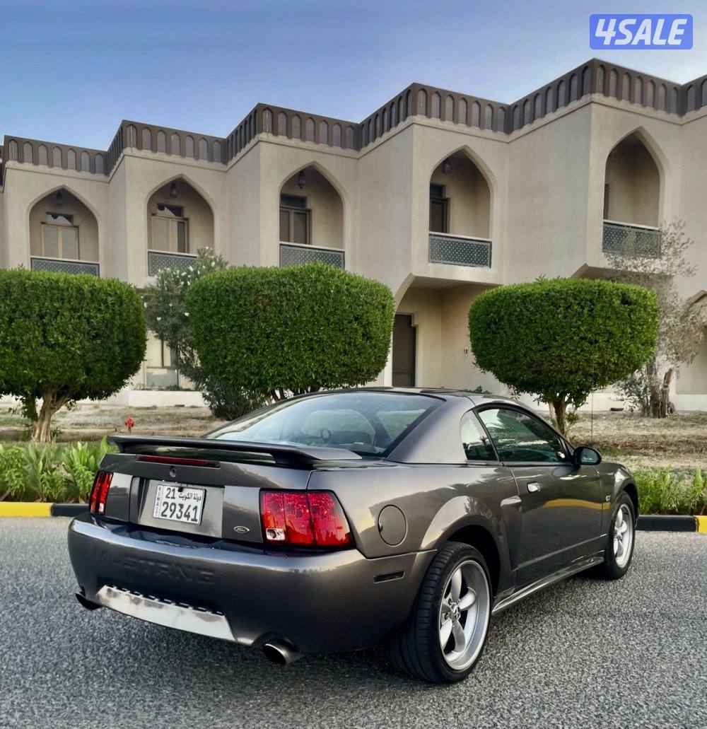 موستنغ GT موديل 2004 قير عادي2