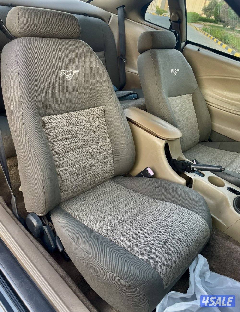 موستنغ GT موديل 2004 قير عادي10