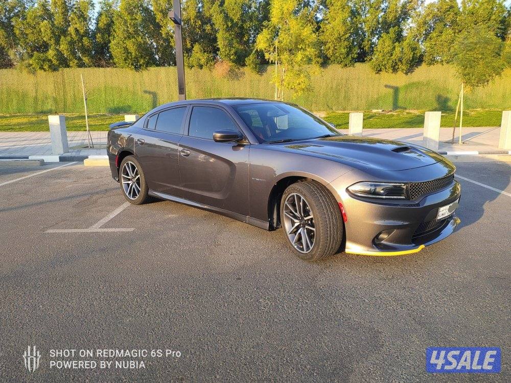 للبيع تشارجر ار تي ٢٠٢٢ صبغ وكاله1