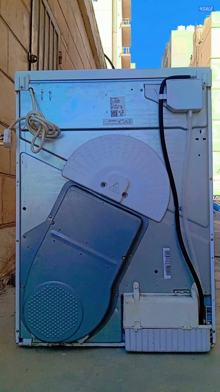 indesit dryer 7kg نشافة2