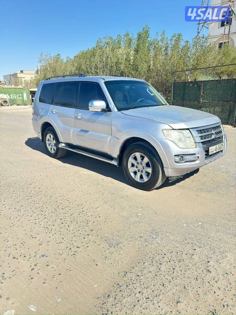 باجيرو 2017  ماشي 250  الف  شرط الفحص3