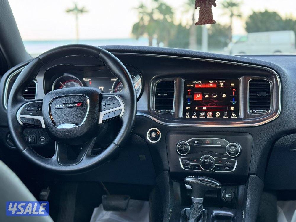 للبيع دودج تشارجر موديل 20155