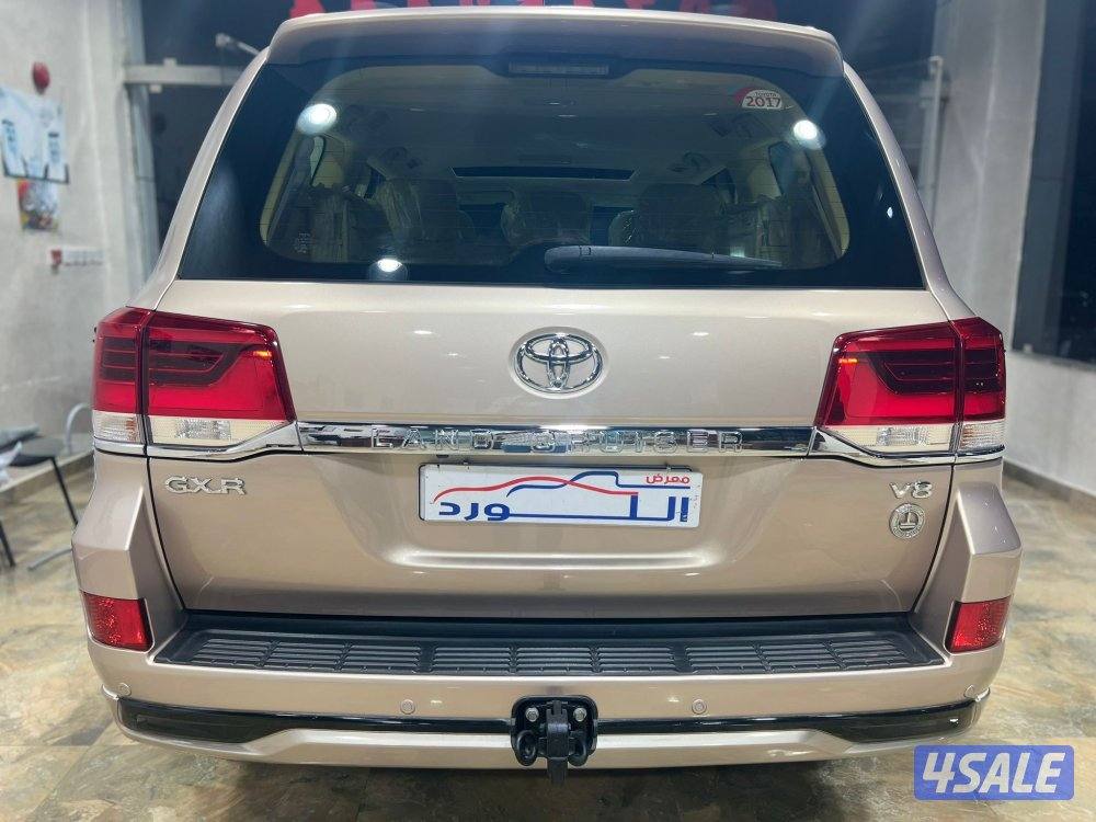 لاندكروزر GX.R جلد زوايد موديل 2017 ماشي 107 صبغ الوكالة بحالة نادرة2