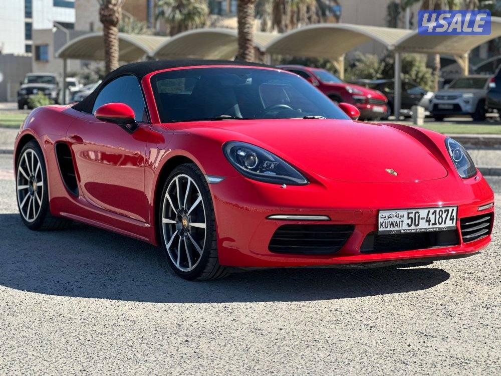 للبيع بورش بوكستر 718 ماشي ٢٨ الف كيلو سيرفس وكالة0