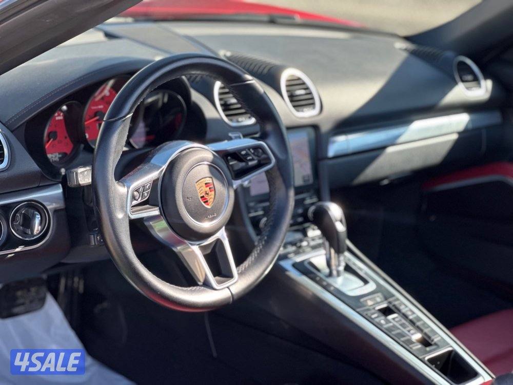 للبيع بورش بوكستر 718 ماشي ٢٨ الف كيلو سيرفس وكالة6