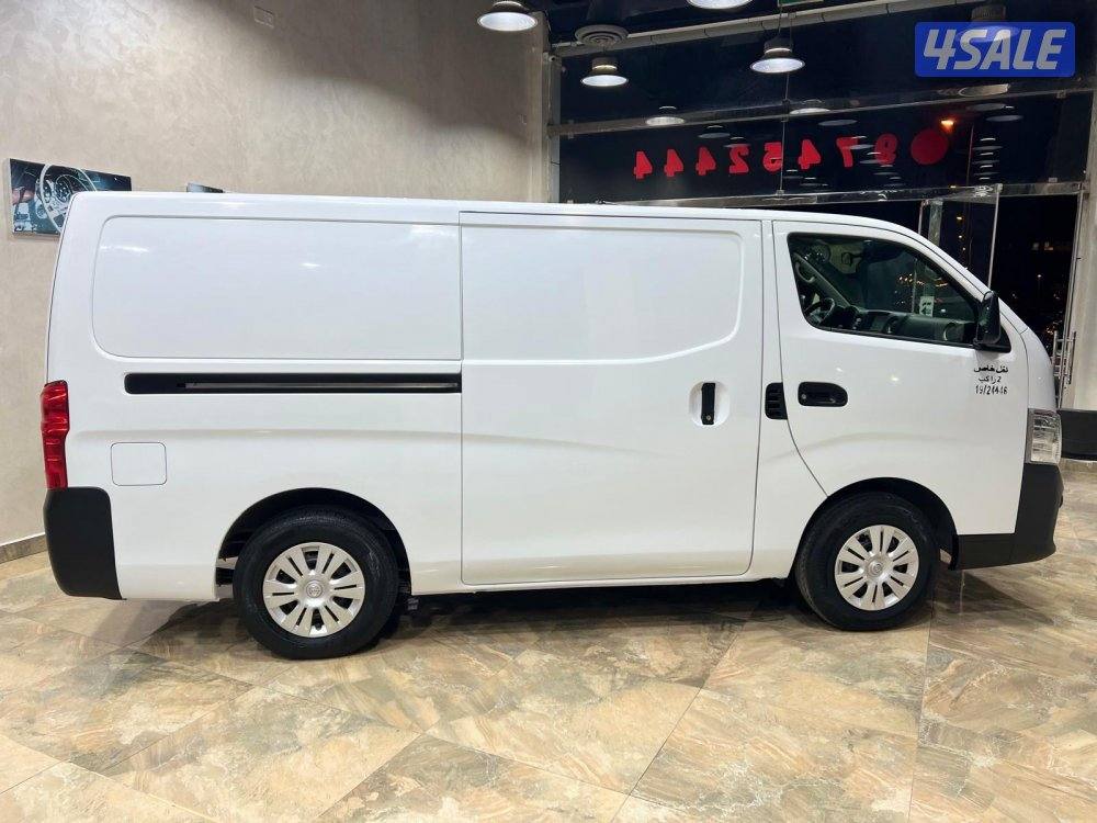 باص مقفل نيسان اورفان قير عادي موديل 2020 ماشي 58 الف بحالة ممتازة4