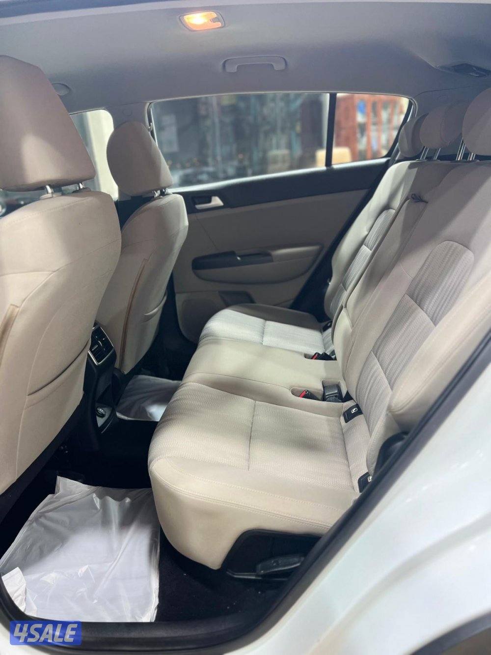 كيا سبورتاج موديل 2021 ماشي 55 الف بحالة الوكالة8