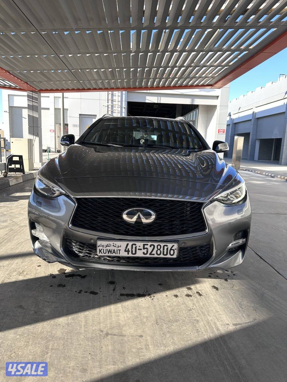 إنفينيتي Q30 سبورت0