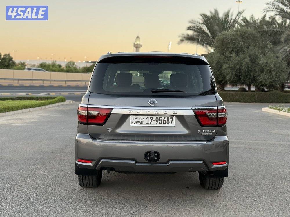 بلاتينيوم 8 سلندر موديل 2020 ماشي 90 الف6