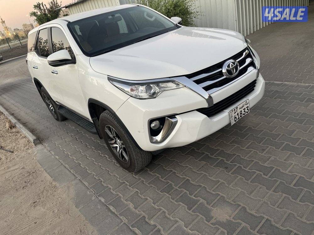 البيع جيب فورتنر موديل 2020 4 سلندر واتس اب صبغ الوكالة5