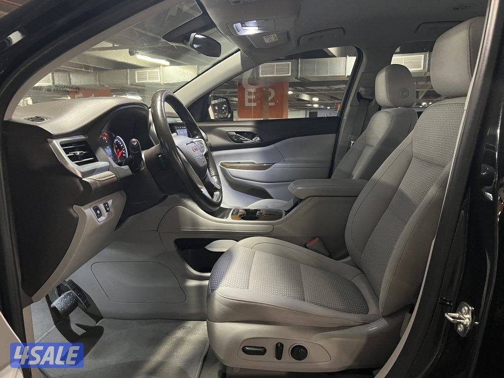 جي ام سي اكاديا SLE موديل 20207