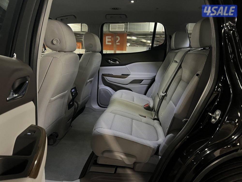 جي ام سي اكاديا SLE موديل 20209