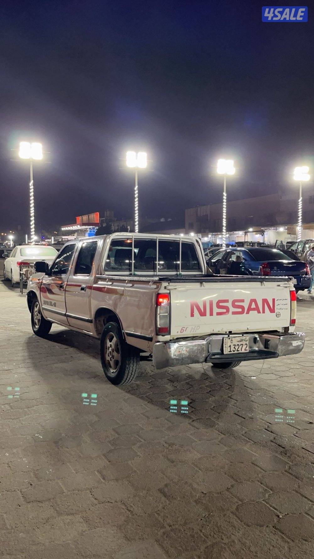 للبيع عربانه سوبر جي ال موديل 2011 قير عادي مكيف بارد0