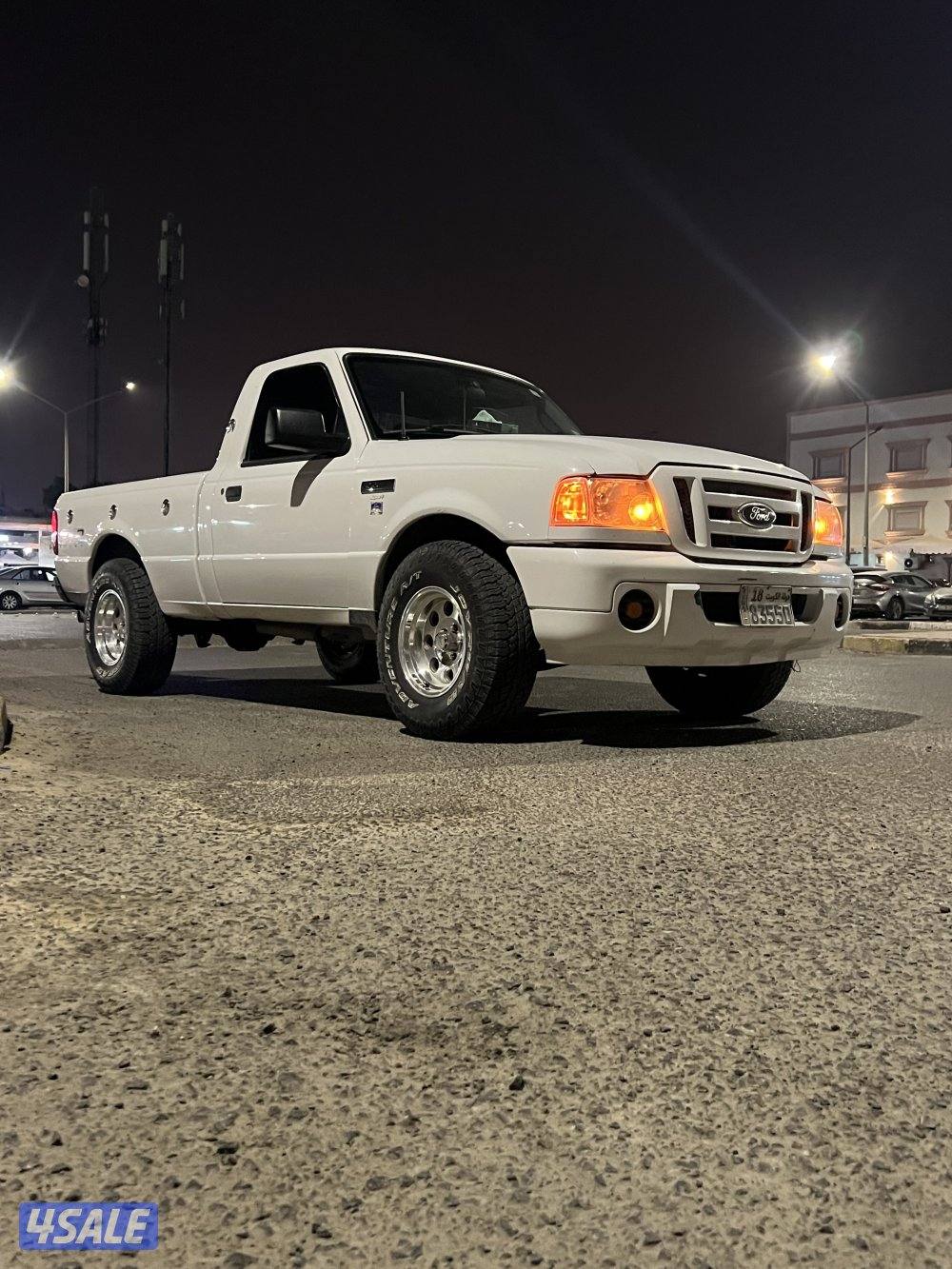 وانيت فوردFX2 2011شرط الفحص كامل قير مكينه شاصي قير عادي اساس6