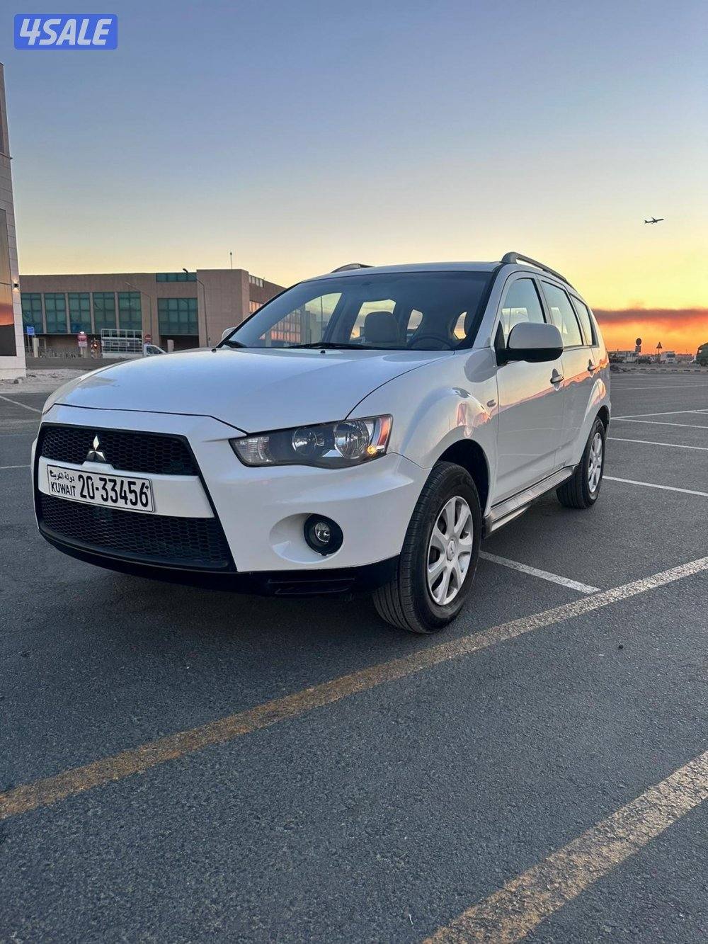 للبيع ميتسوبيشي اوتلاندر - موديل 2012 - العداد 150 الف -4