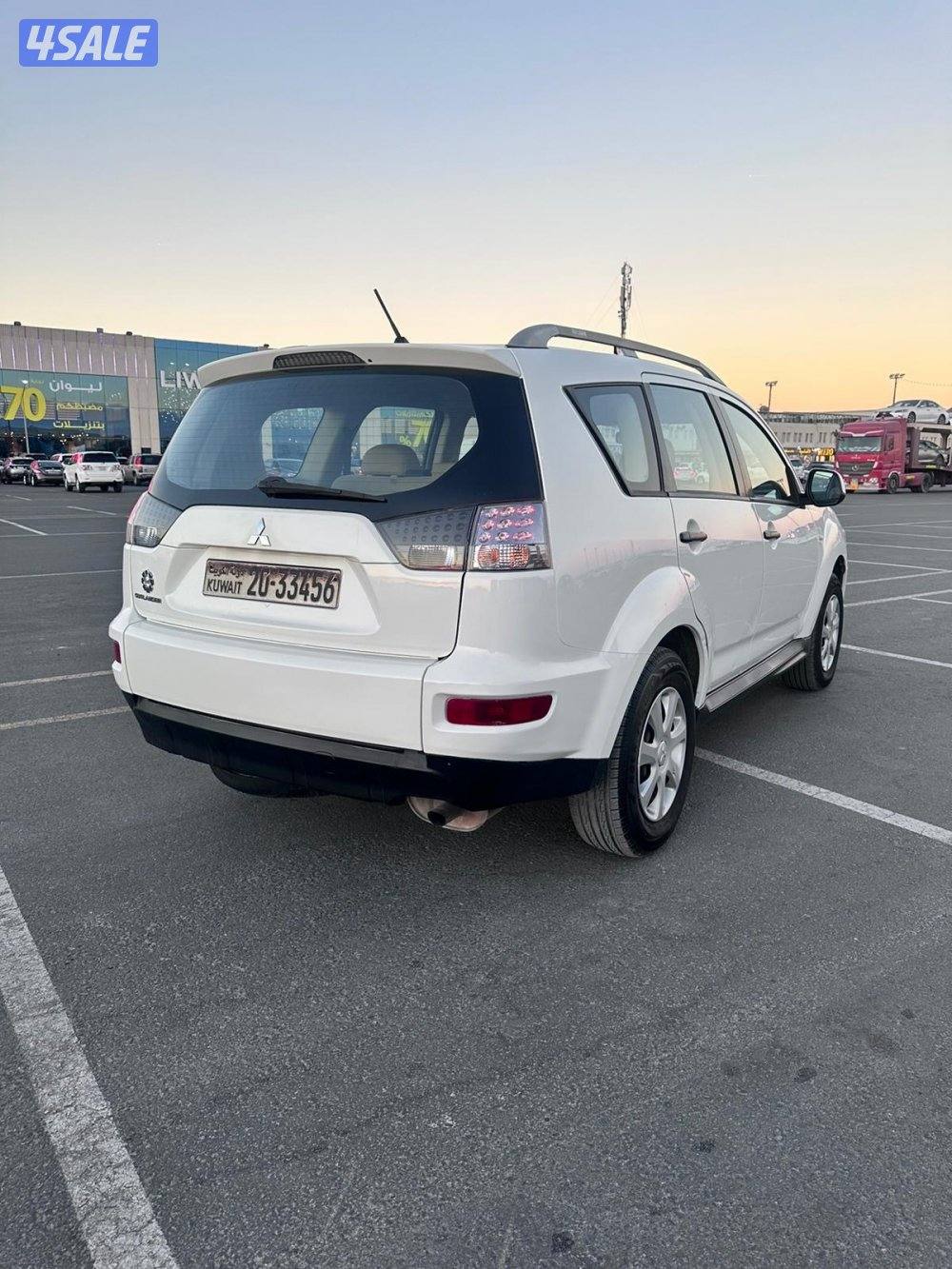 للبيع ميتسوبيشي اوتلاندر - موديل 2012 - العداد 150 الف -1