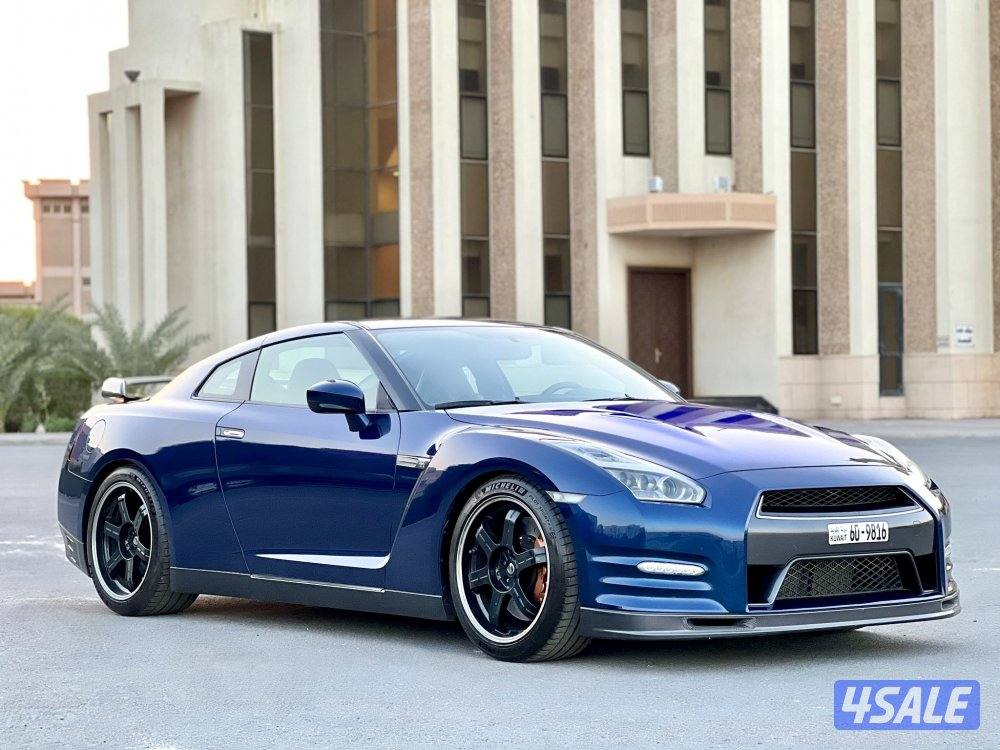 (تراك باك) بحالة جدا مميزه ونادرة عداد ٢٨ الف كيلو فقط سيرفيس وكالة0