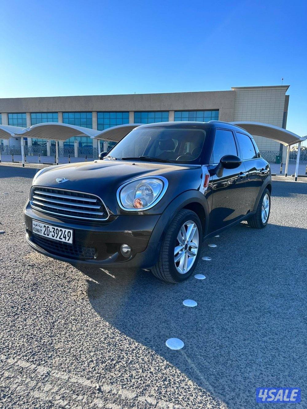 ميني كوبر موديل 2012 عداد 1204