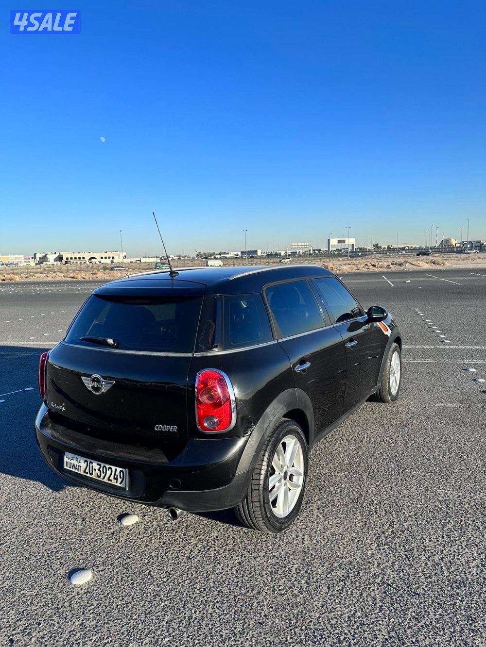 ميني كوبر موديل 2012 عداد 1201