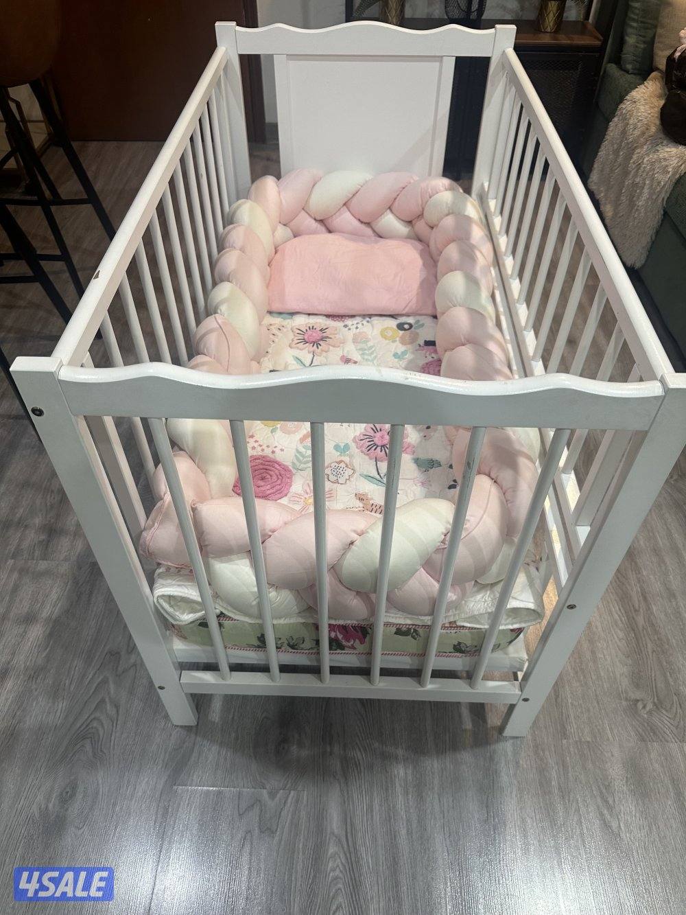 اغراض للأطفال بحالة ممتازة4