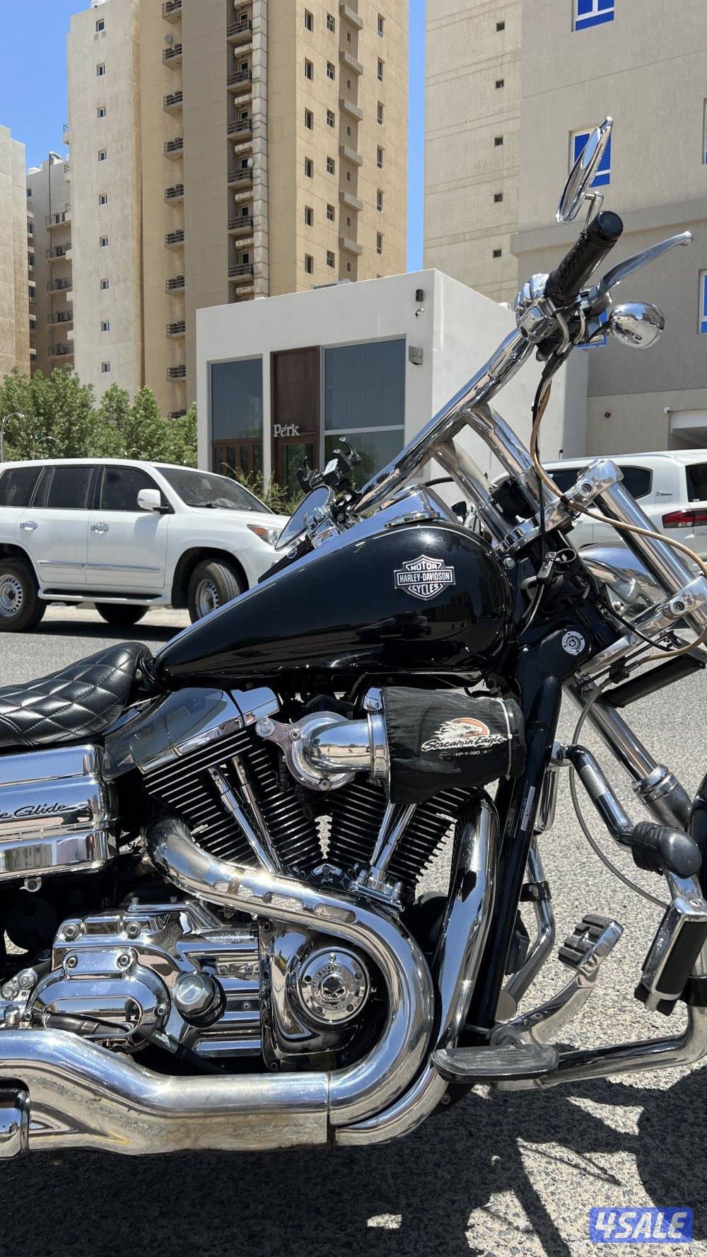 هارلي ديفيدسون وايد قلايد1