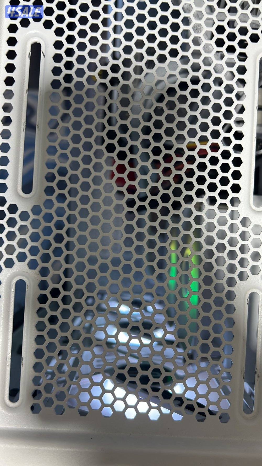 High-Performance Gaming PC | RTX 4060 Ti | i5-14400F | 32GB RAM NO SSD6