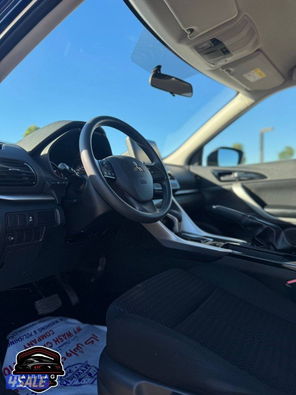 للبيع اكليبس كروس 
موديل 2022 
عداد 63 الف 
4 سلندر 
1500cc turbo4