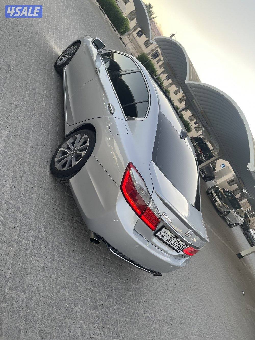 للبيع اكورد 20132