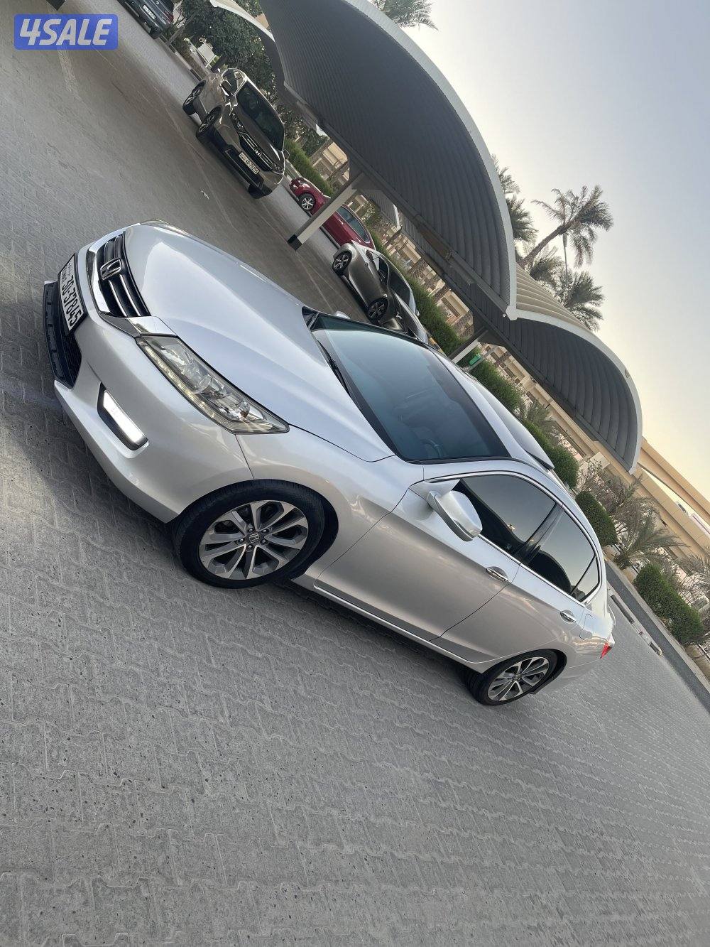 للبيع اكورد 20130