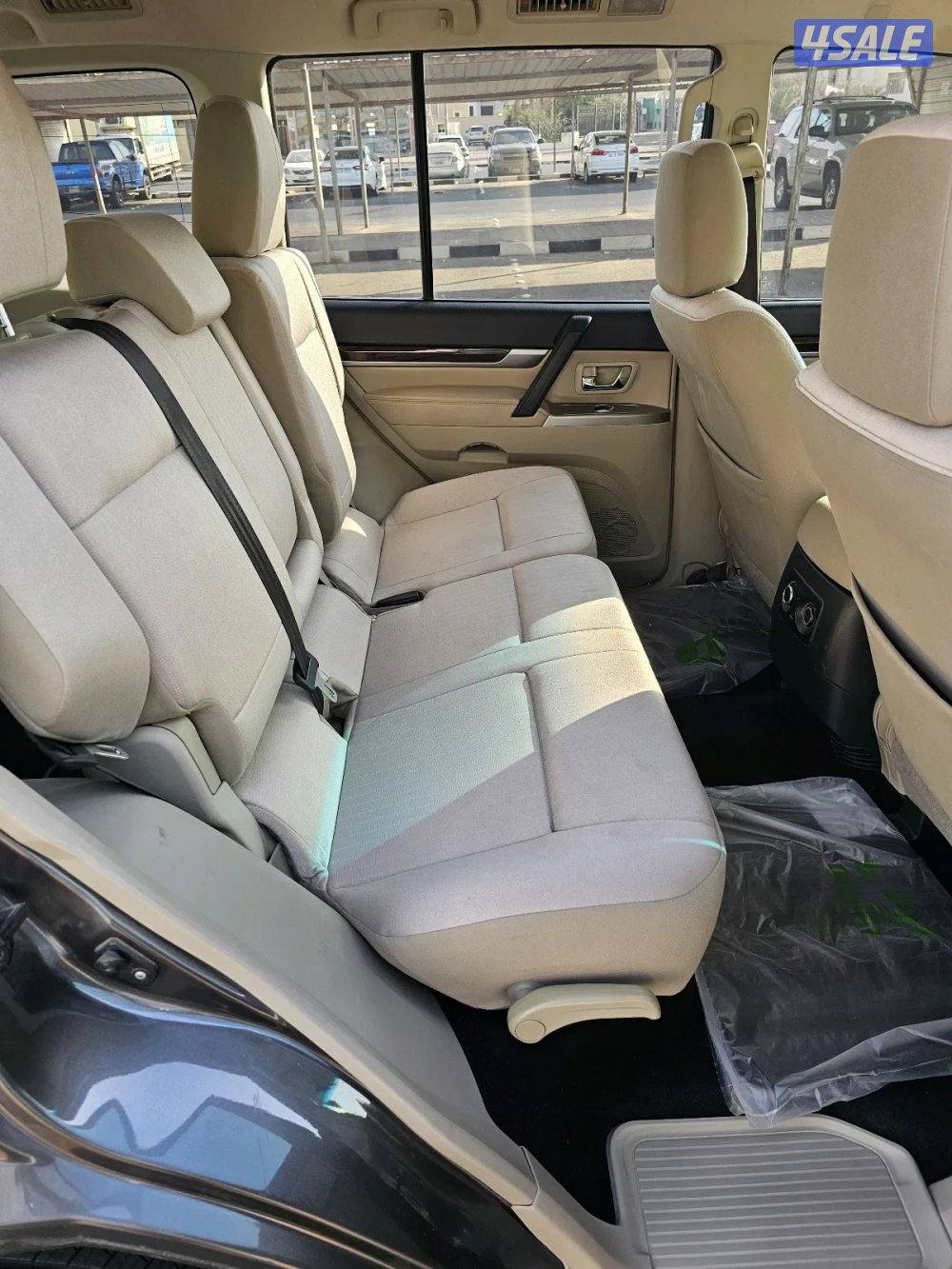 Mitsubishi Pajero GLS 20185