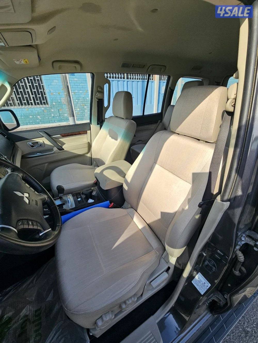 Mitsubishi Pajero GLS 20189