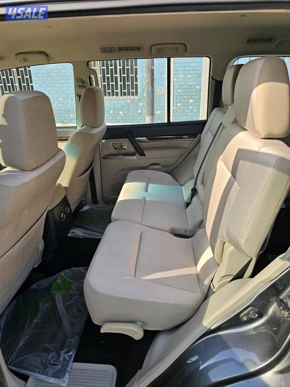 Mitsubishi Pajero GLS 201810