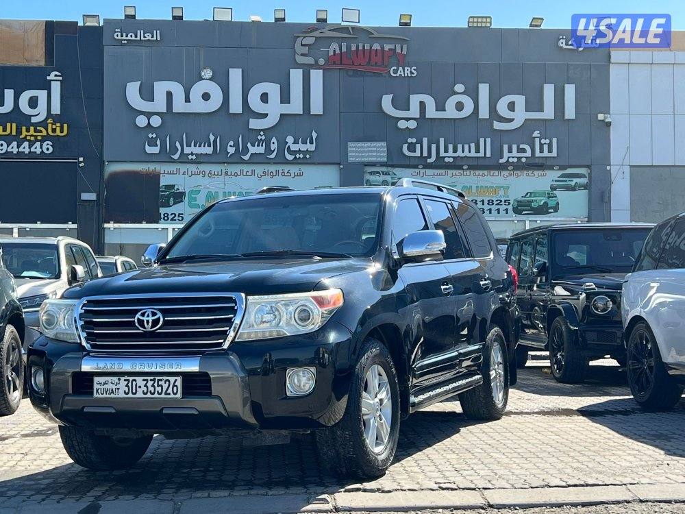 لاندكروزر GXR V82