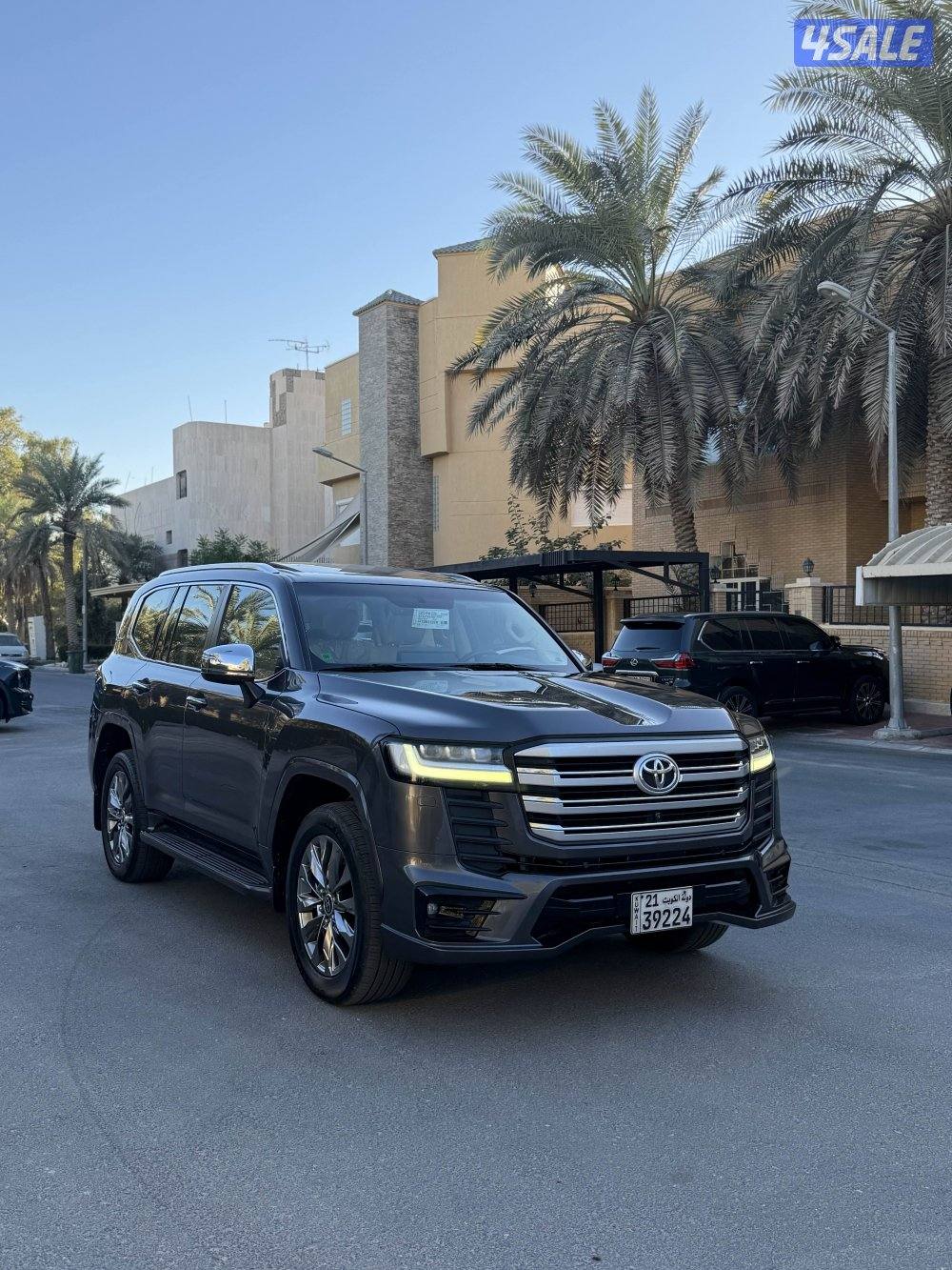 تويوتا لاند كروزر وارد الساير VX AEROS2