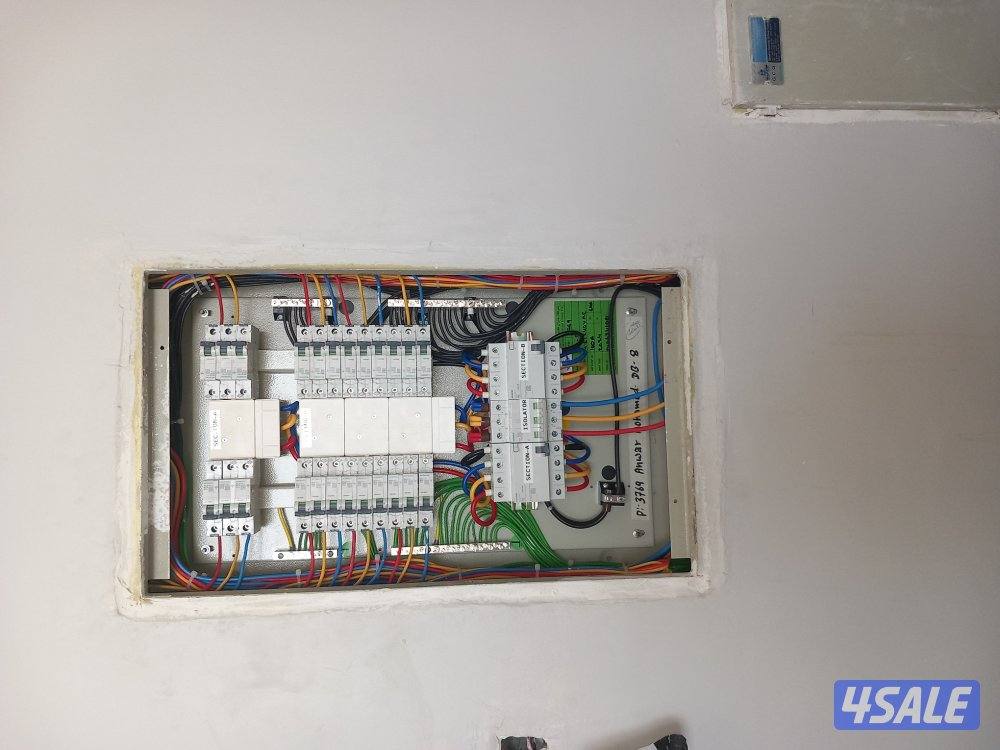 فني كهربائي تركيب سبت لت تركيب ثريات فحص الكهرباء واصلاحها1