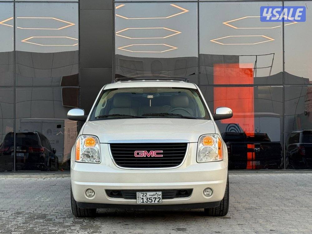 YUKON SLT 4*4 _2014 صبغ الوكالة2