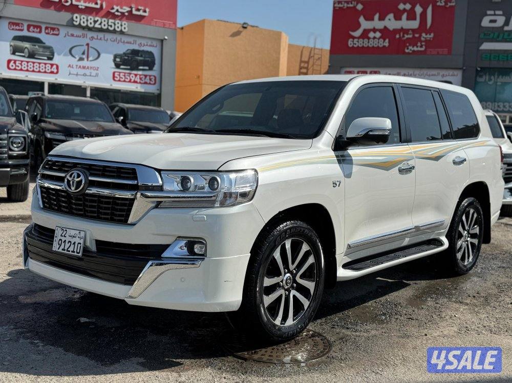تويوتا لاندكروزر 5.7 VX.R -V87