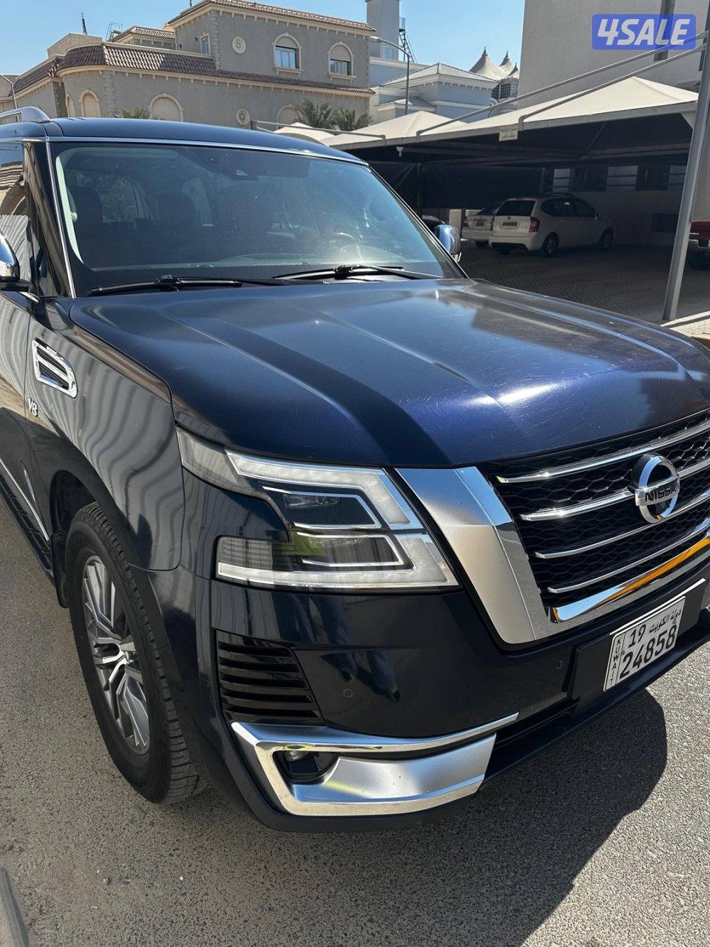 نيسان باترول بلاتينيوم موديل ٢٠٢٢ ٨ سلندر3