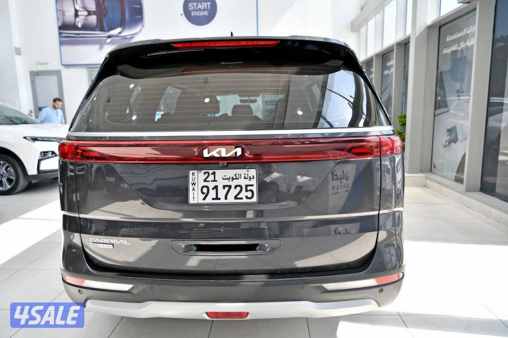 كيا كارنفال3