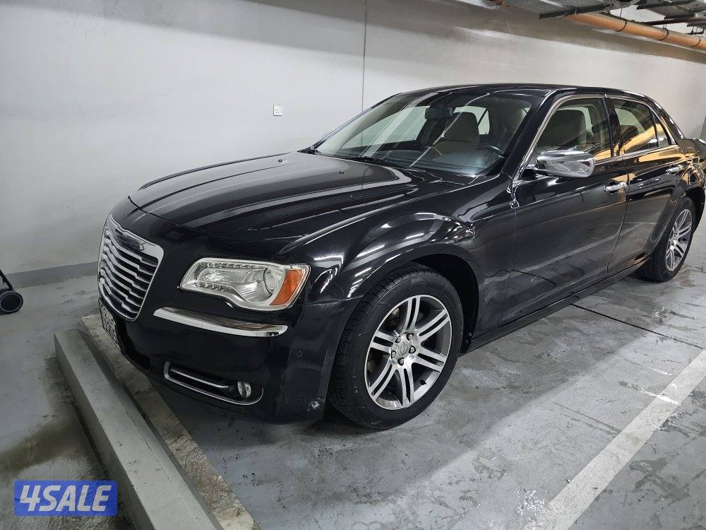 🚘 كرايسلر 300 موديل 2013 - فل أوبشن ما عدا الفتحة
6 سلندر 🔥 | سيرفس0